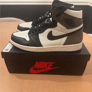 Jordan Retro 1 High Dark Mocha